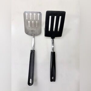 Lot Of 2 Vintage EKCO USA Metal Spatula & Nylon Slotted Spatula. Black Handles